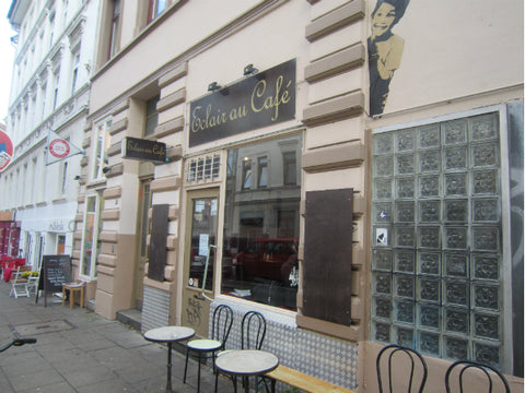 Éclair au Café Hamburg – Mangala Sticky Chai im feinen Hamburger Café Éclair au Café genießen